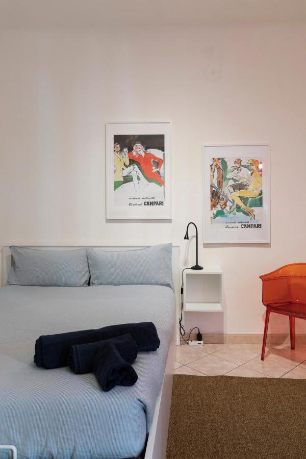 Xenia Apartments - Stylish Colorful Apt- Upbeat & Well-Connected Area มิลาน ภายนอก รูปภาพ